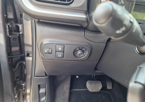 Citroen C3 cena 55900 przebieg: 26000, rok produkcji 2021 z Rzgów małe 562
